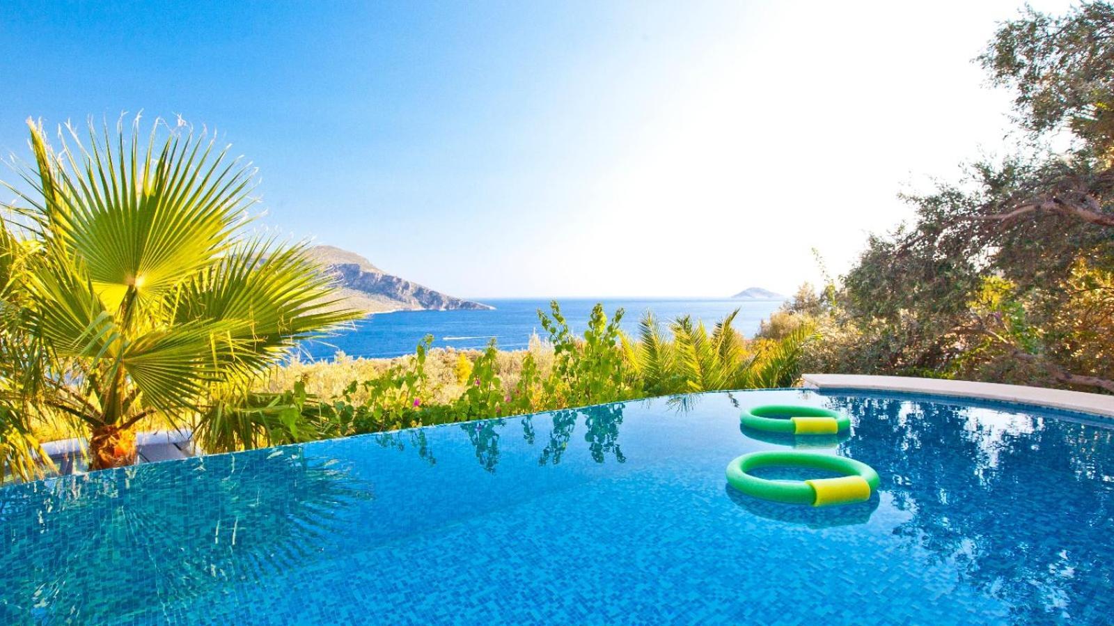 Villa Stunning Seaviews Kalkan Exterior foto