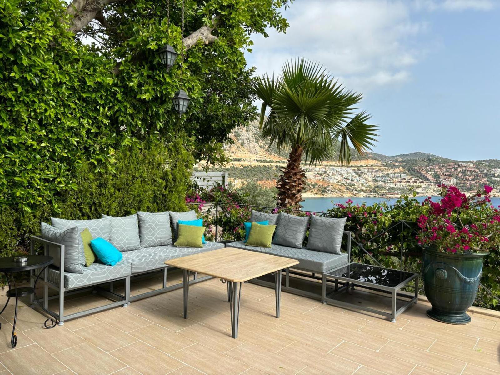 Villa Stunning Seaviews Kalkan Exterior foto